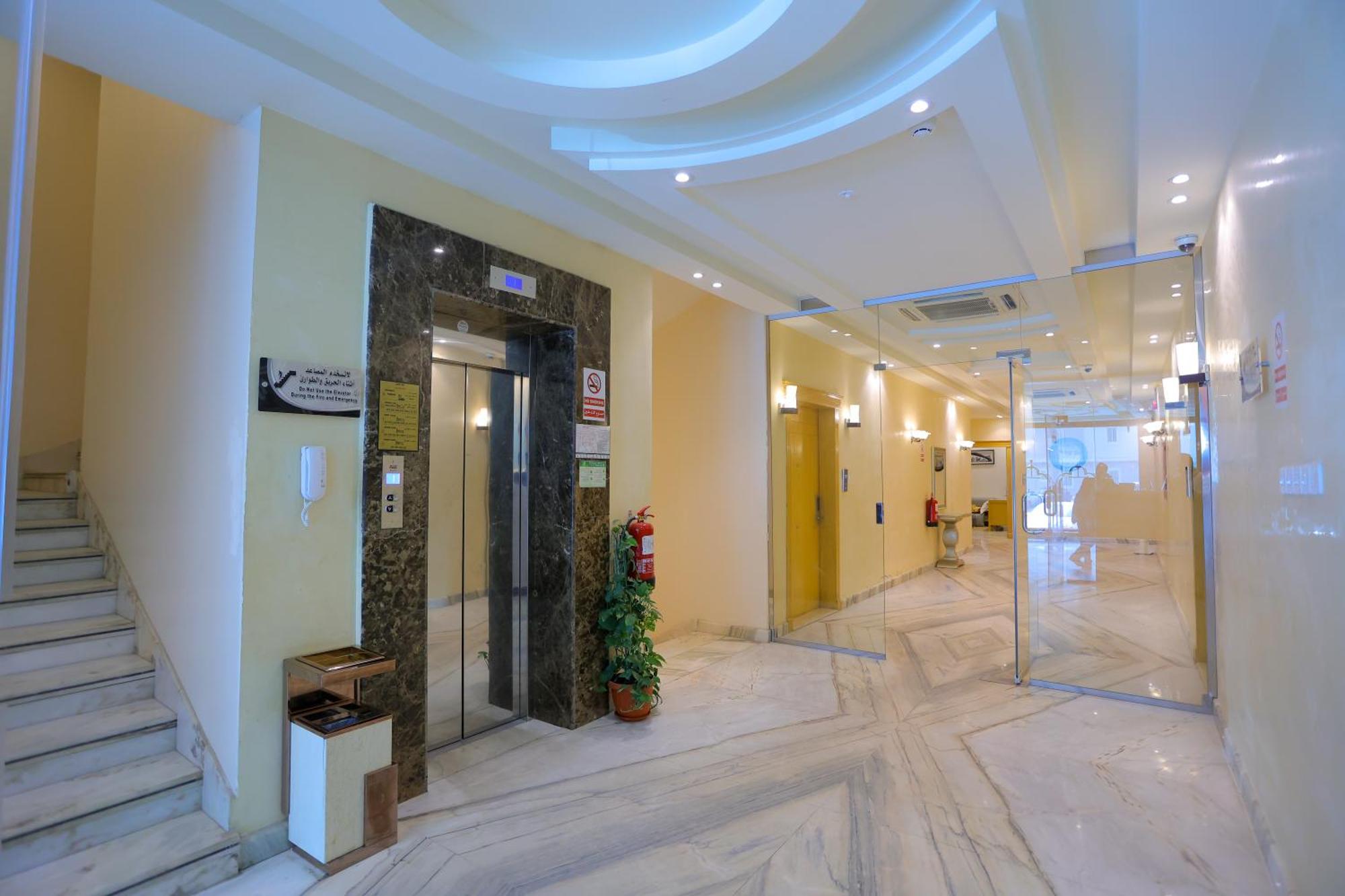 Beet Al Malqa Furnished Apartments Riadh Exterior foto