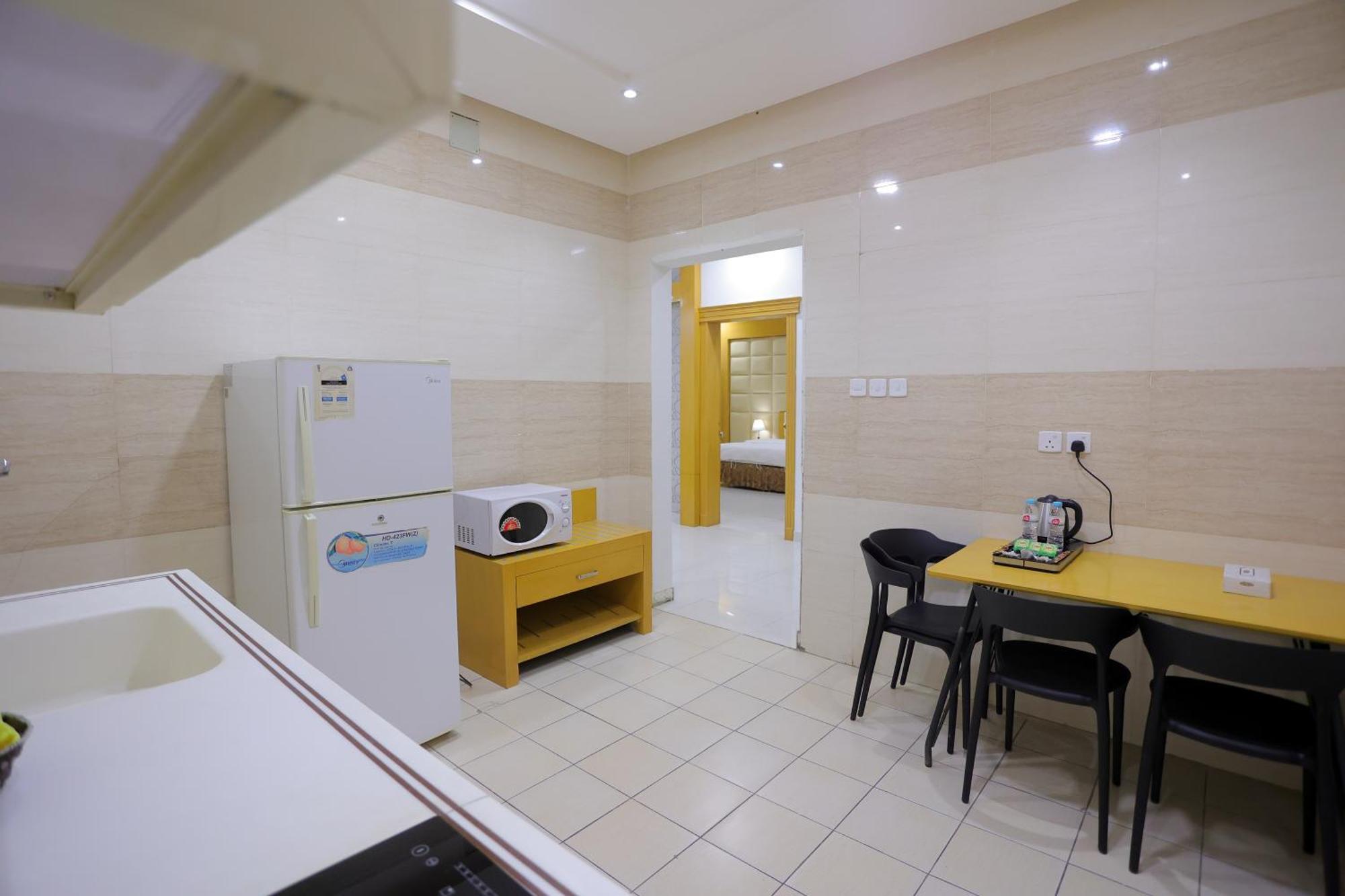 Beet Al Malqa Furnished Apartments Riadh Exterior foto